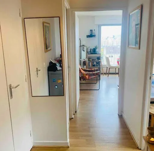 Homestay Private Only, Spacious In A Lovely Central * 파리